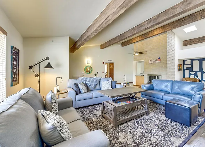 Game Room, Playset! Family-friendly Getaway Holiday home Tucson