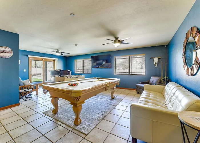 Holiday home Game Room, Playset! Family-friendly Getaway *