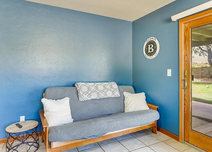 Holiday home Game Room, Playset! Family-friendly Getaway Tucson
